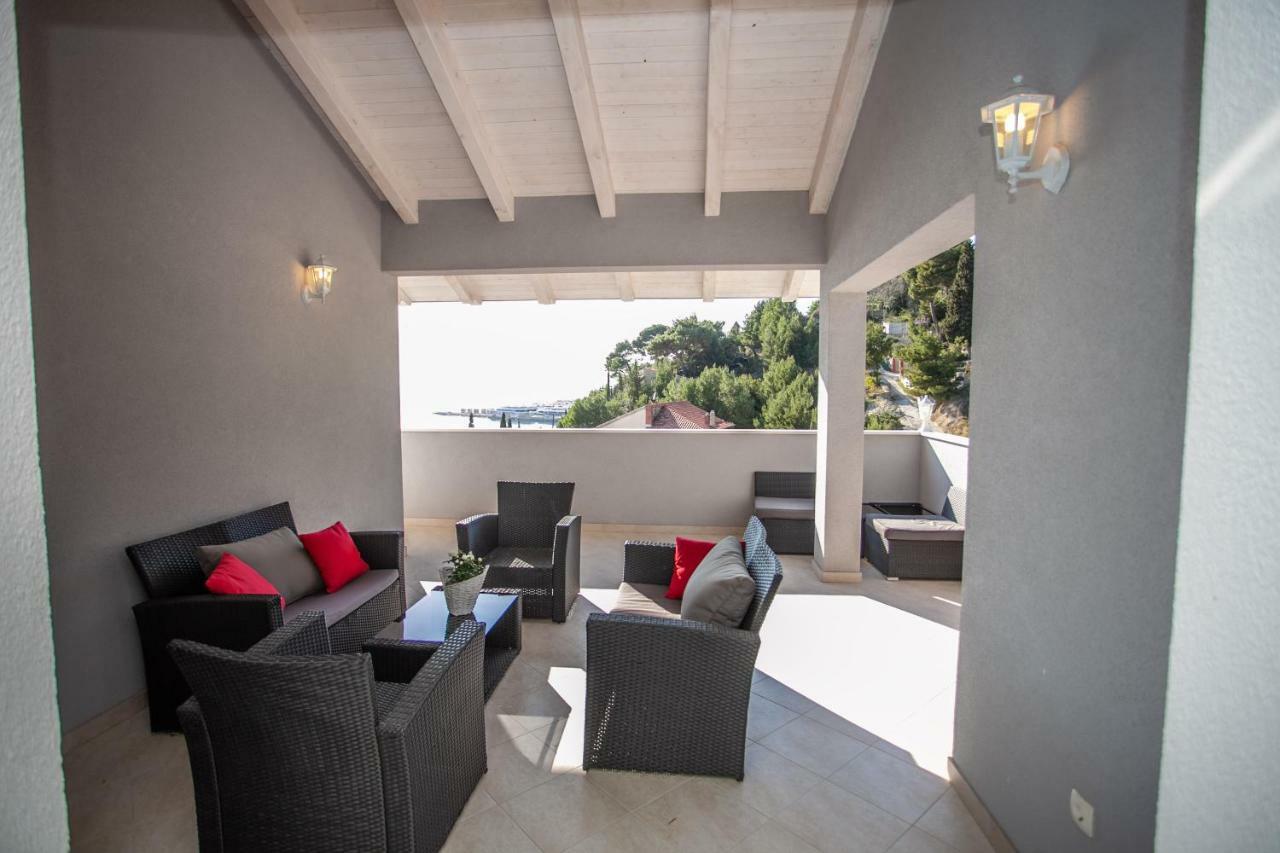 Luxury Sea View Apartment Jesenice  Bagian luar foto